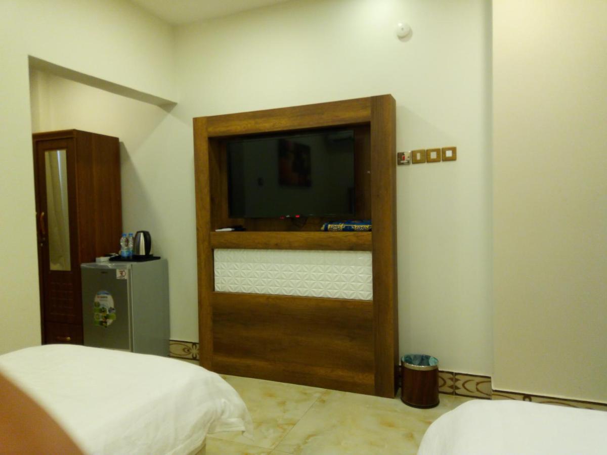 Al Deafah Hotel Apartment الضيافة للشقق الفندقية El Buraymi Dış mekan fotoğraf
